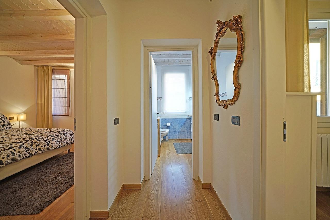 L'Orologio Apartment Salo Luaran gambar